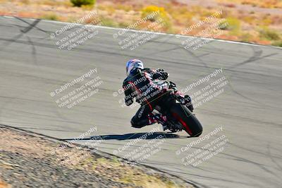 media/Oct-24-2025-2WTD (Fri) [[491f36c2bf]]/B Group/Session 3 (Turn 5)/